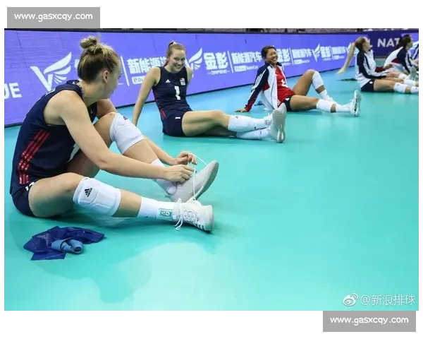 塞尔维亚女排迎战美国强队,焦点对决引发世界杯赛场热议 塞尔维亚女排迎战美国强队,焦点对决引发世界杯赛场热议